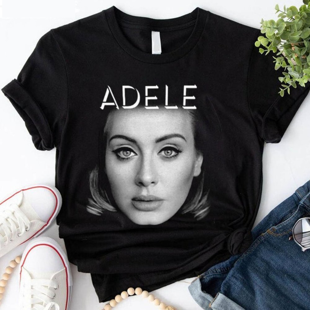 Adele Live Black Concert Tshirt Womens Small 2017 Sydney Australia Music Tour - Picture 1 of 4